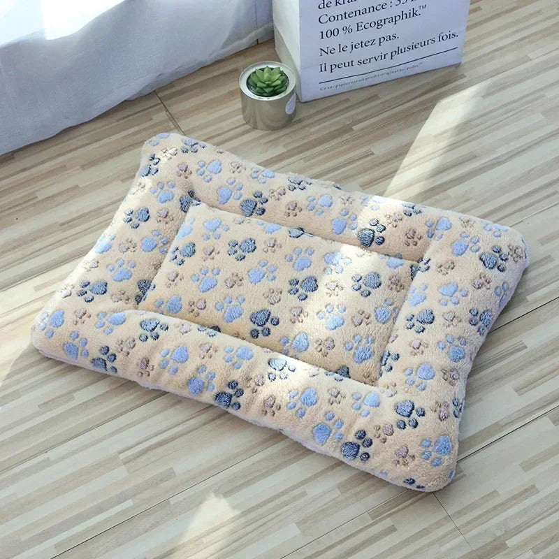 Soft Cat Bed Mats Short Plush Pet Sleeping Bed Mats for Cats Small Dogs Cute Pet Pad Blanket Warm Kitten Cushion Cat Accessories