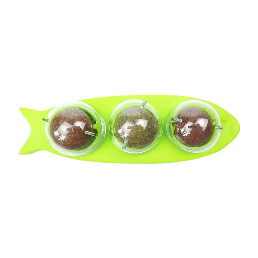 Cats Rotatable Catnip Ball Wall Sucker Lick Treat Toys Contail Catnip Sugar Balls Smart Cat Toys Interactive Ball Cats Mint Toy